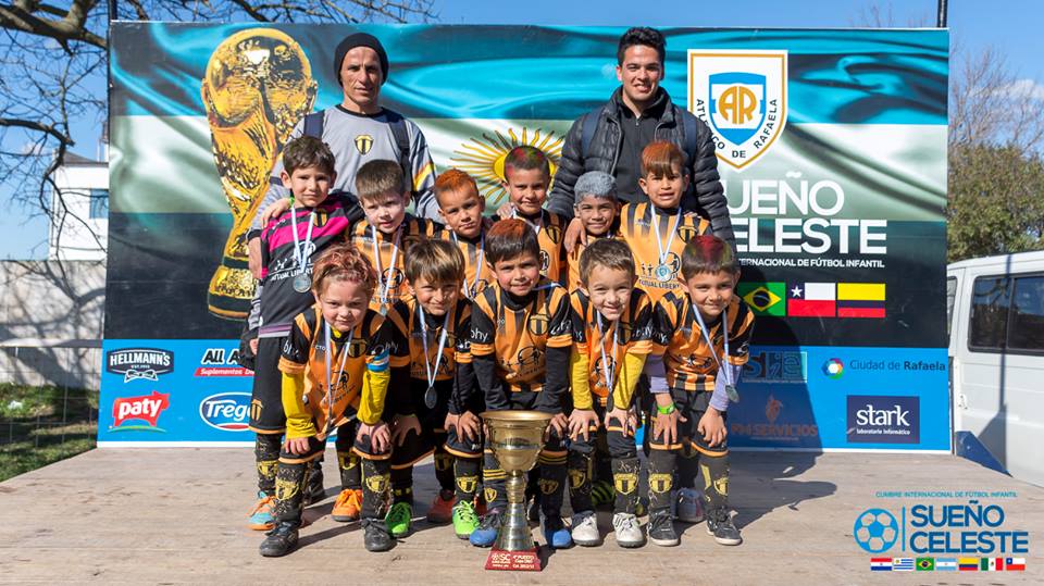 Futbol Femenino: Fin del Sueño Celeste – De Primera